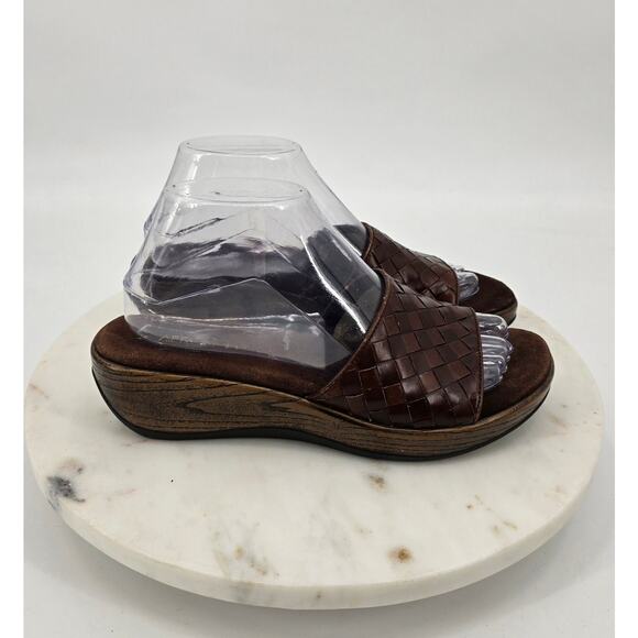 Aerosoles Brown Woven Slide Sandals - Picture 1 of 8
